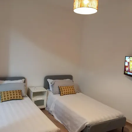 Hotell Lizard 3*