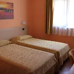 Lizard Hotel
